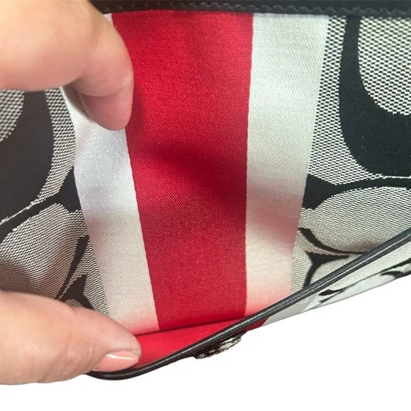 Coach Signature with Stripe shoulder / crossbody bag - Picture 9 of 14